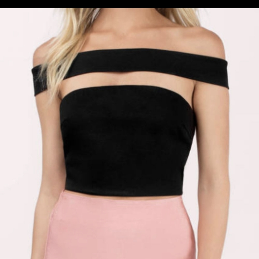 Sexy Crop top off shoulder New Claudia Tobi